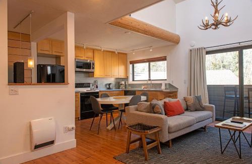 Ketchum Casa | Meadowbrook Condos