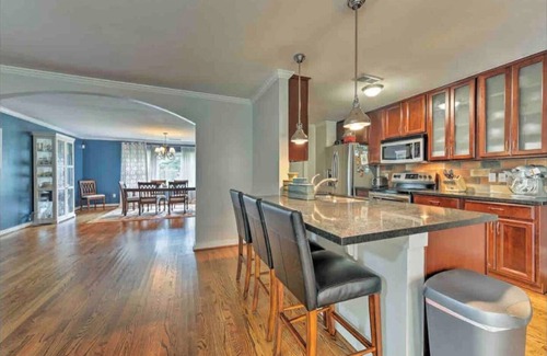 South Main Casa | Med Center Pad Near NRG Stadium 3BD Organic