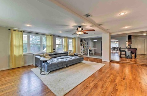 South Main Casa | Med Center Pad Near NRG Stadium 3BD Organic