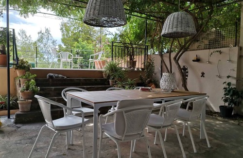 Port des Canonge Casa | Con estilo y color mediterraneos.Tranquilidad y energia positiva