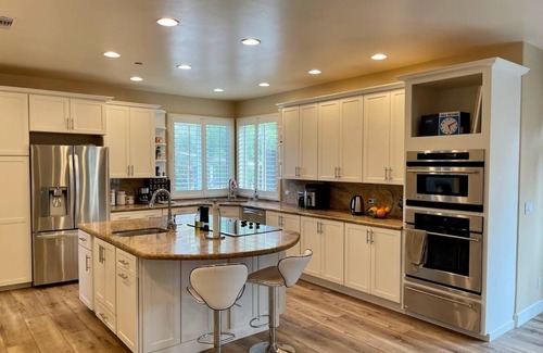San Marcos Casa | Mediterranean Villa on Large Acreage