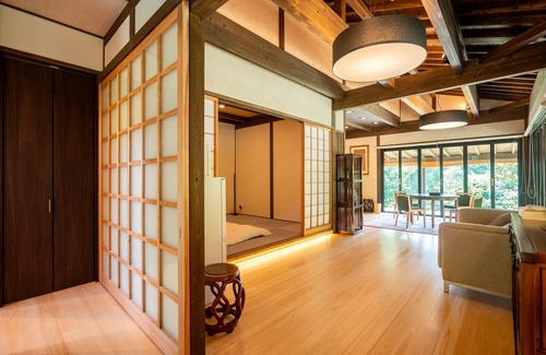 Aso Casa | Meihodo Bunshinkan｜In the deep forest surrounded by the mountains of Aso