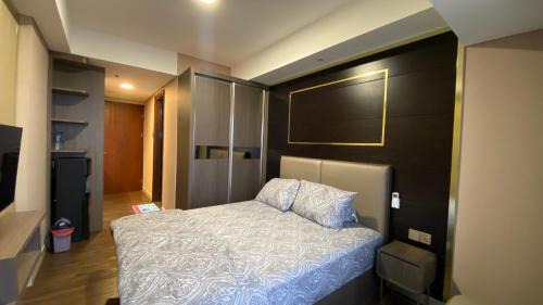 Batam Apartamento | Meisterstadt Pollux Habibie Apartment by uhomeid