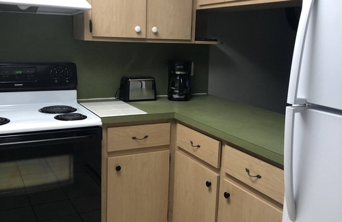 New Melbourne Beach Cabaña | Melbourne Beach oceanfront paradise unit B Look for last minute special deals