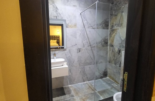 Lekki Phase 1 Hotel | Melbrooke Park Hotel