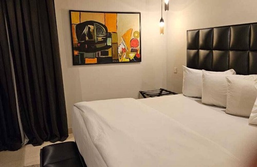 Lekki Phase 1 Hotel | Melbrooke Park Hotel