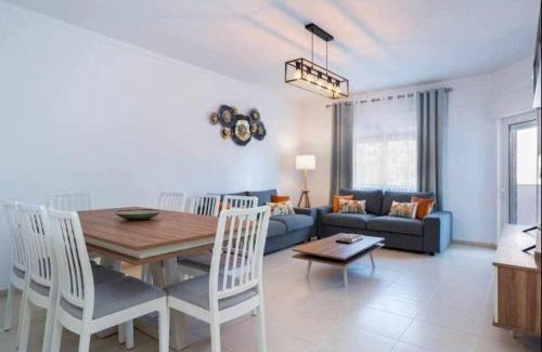 Cavacos Apartamento | Mello Apartamento renovado, praia de Quarteira