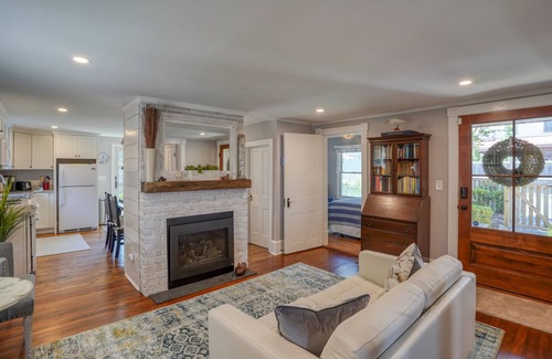 Historic District Casa | Memory-Making Seaside Escape in Historic Lewes - Coastal Charm, Canalside Allure