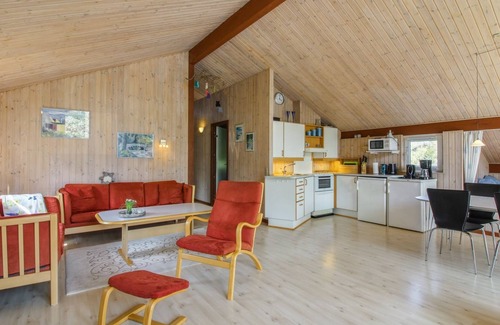 Tversted Casa | "Menka" - 1.3km from the sea by Interhome