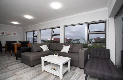 Boggoms Bay Casa | Meraki - Greek style beach house in Boggoms Bay