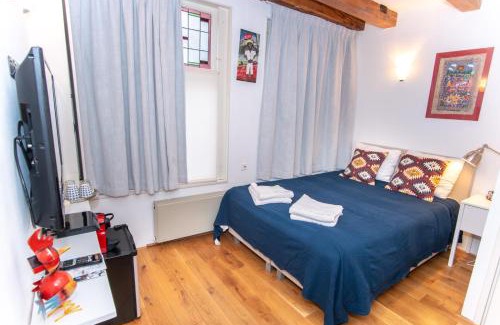 Haarlemmerbuurt Cama Y Desayuno | Mercedes Bed&Breakfast Amsterdam