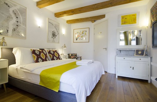 Haarlemmerbuurt Casa | Mercedesbnb Amsterdam