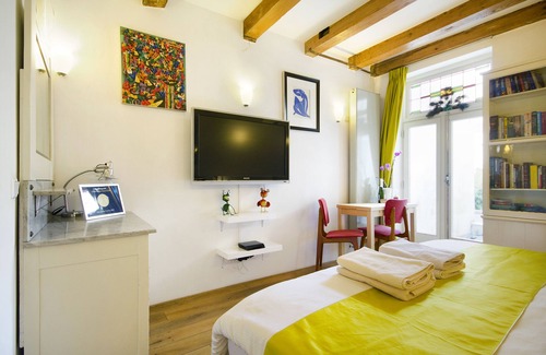 Haarlemmerbuurt Casa | Mercedesbnb Amsterdam