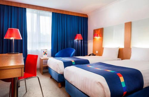 West Bromwich Hotel | Mercure Birmingham West Hotel