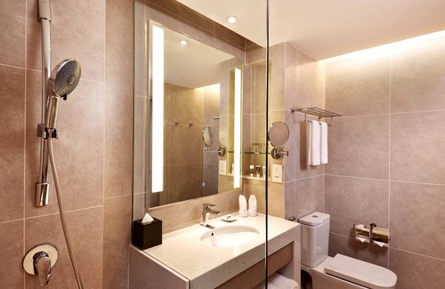 Imbi Hotel | Mercure Kuala Lumpur Shaw Parade