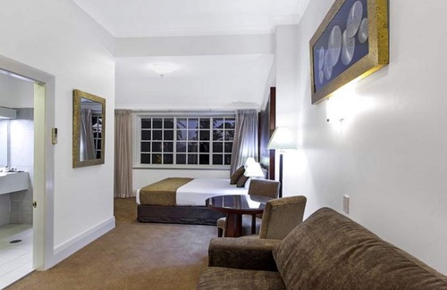 Maitland Hotel | Mercure Maitland Monte Pio