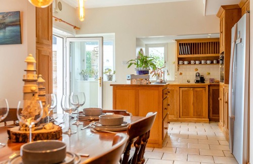 Beer Casa | Mere Haven - Three Bedroom House, Sleeps 6