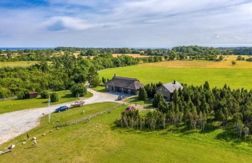 Kungla Casa | Mere Puhkemaja
