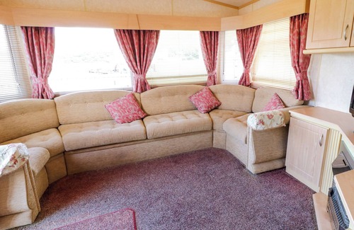 Limavady Cabaña | MERIC STONE HOLIDAY LETS CARAVAN 2, family friendly in Castlerock