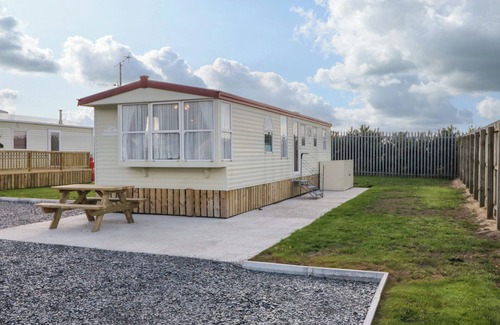 Limavady Cabaña | Meric Stone Holiday Lets Caravan 1