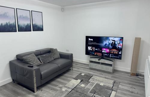 Manchester Casa | Merit Luxury Homes