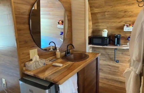 Seguin Cabina | MERLOT CABIN