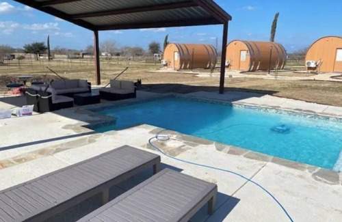 Seguin Cabina | MERLOT CABIN