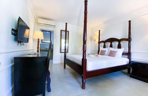 Negril Hotel | Merrils Deluxe at Veraclub