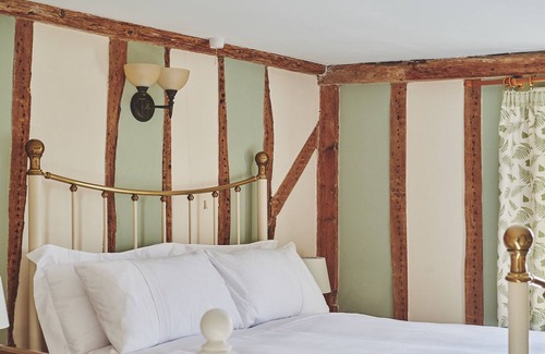 Layer Marney Cabaña | Mersea Island Cottage - Luxury Cottages