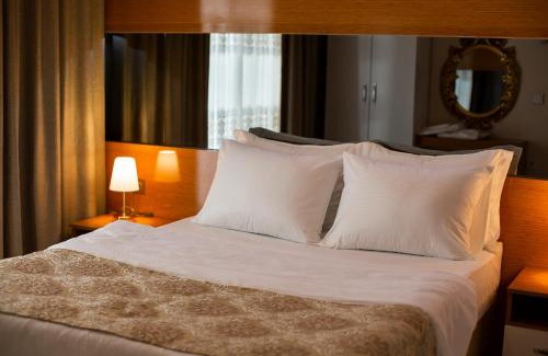 Mezetli Apartamento | Mersin Vip House Hotel