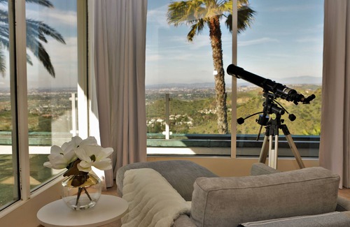 Cowan Heights Villa | Mesa Bella: 26k Sq. Ft. Private Celebrity Hilltop Resort