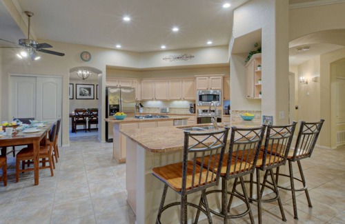 Las Sendas Casa | Exclusivo, 6 dormitorios, 3. 5 baños, 16 plazas, piscina / spa; Urbanización cerrada, Las Sendas Comm, GOLFERS 'Paradise