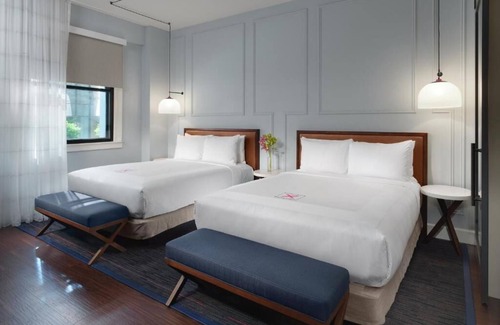 Union Square Hotel | Meta Queen, High-Tech Suite in Axiom Hotel San Francisco | 3 units