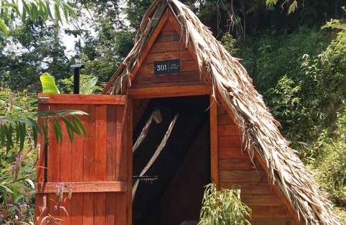 Bandung Cabina | Metaglamp