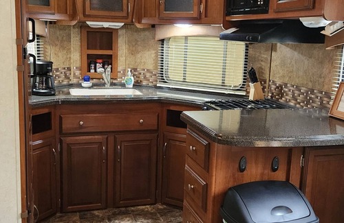 Wellston Casa | Methner's Liberty Edition RV near Tippy Dam & the Pine/Manistee Rivers