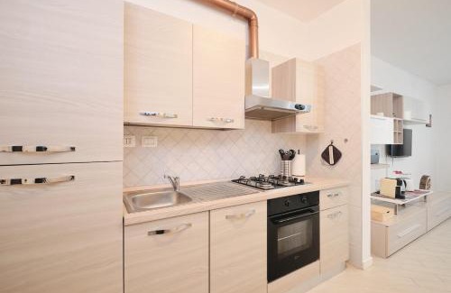Zona IV Casal Boccone Apartamento | Metro Jonio - La Dolce Vita con Garage e Piscina
