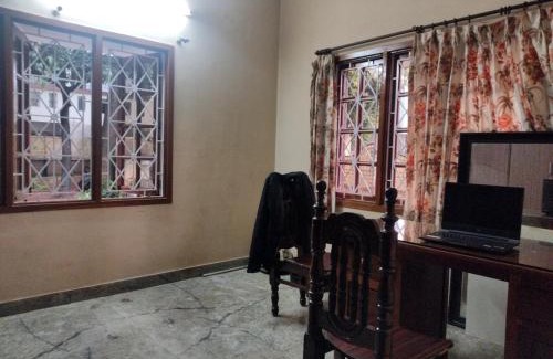 BTM Layout Casa | Metropolitan Retreat
