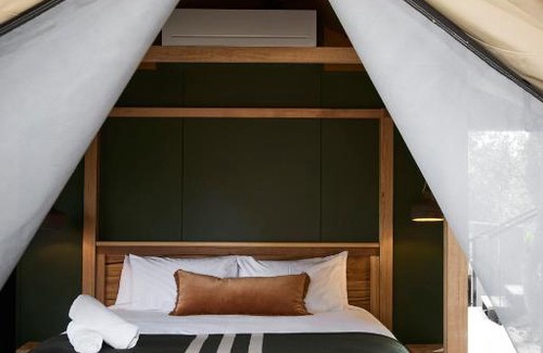 Metung Otro | Metung Hot Springs