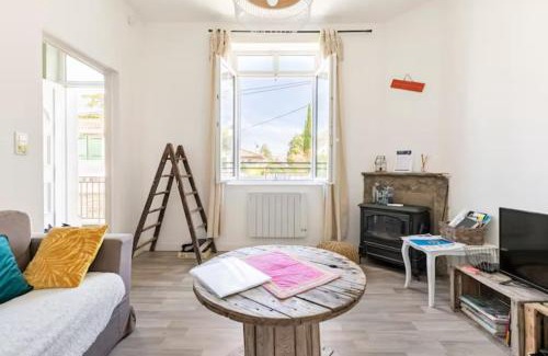 Ruelle-sur-Touvre Casa | Meublé de tourisme courts séjours déplacements professionnels