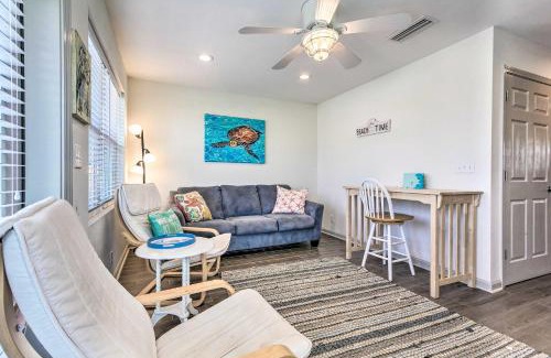 Mexico Beach Apartamento | Mexico Beach Getaway with Balcony and Ocean Views!