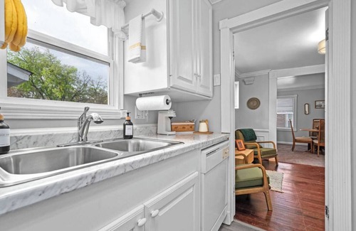 Fort Smith Casa | Mi Casita Cottage in Park Hill Fort Smith