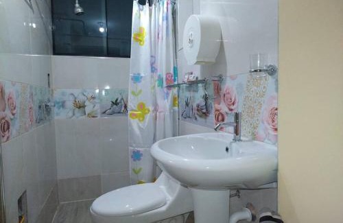 Lima Apartamento | Mi hermosa Casita con baño y cocina privados