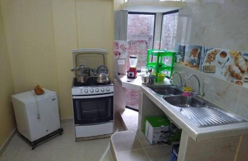 Lima Apartamento | Mi hermosa Casita con baño y cocina privados
