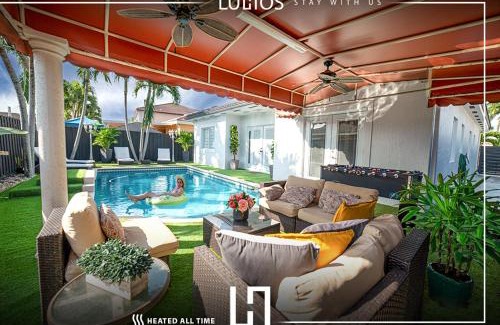 Ludlam Casa | Miami 4BR Retreat Heated Pool, Gazebo & Foosball L02