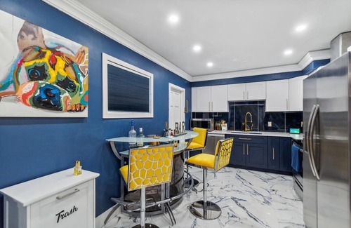 Liberty City Casa | Miami Chic Hideaway: Near Wynwood & Downtown - Yard, Grill, & Games