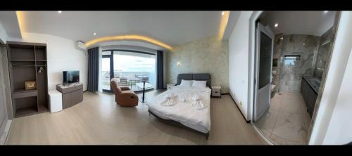 Costinesti Casa | miami costinesti