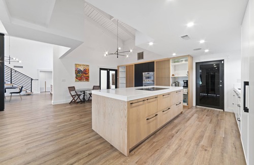 Miramar Casa | Miami Luxe: 5BR Retreat w/ Pool & Golf Views