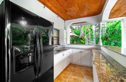 Miami Shores Casa | Miami Shores Waterfront Dream:The Ultimate 4,400+ Sq Ft Oasis with Cinema & Pool