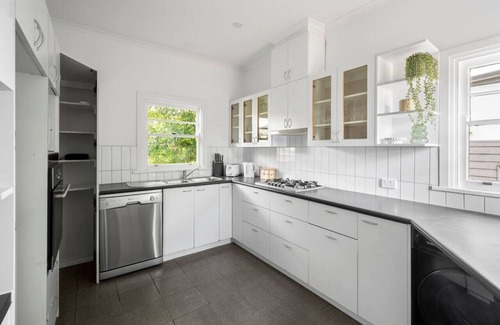 Geelong Casa | Mibnb York St Geelong