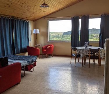 Joyeuse Apartamento | Micro-ferme agroécologique